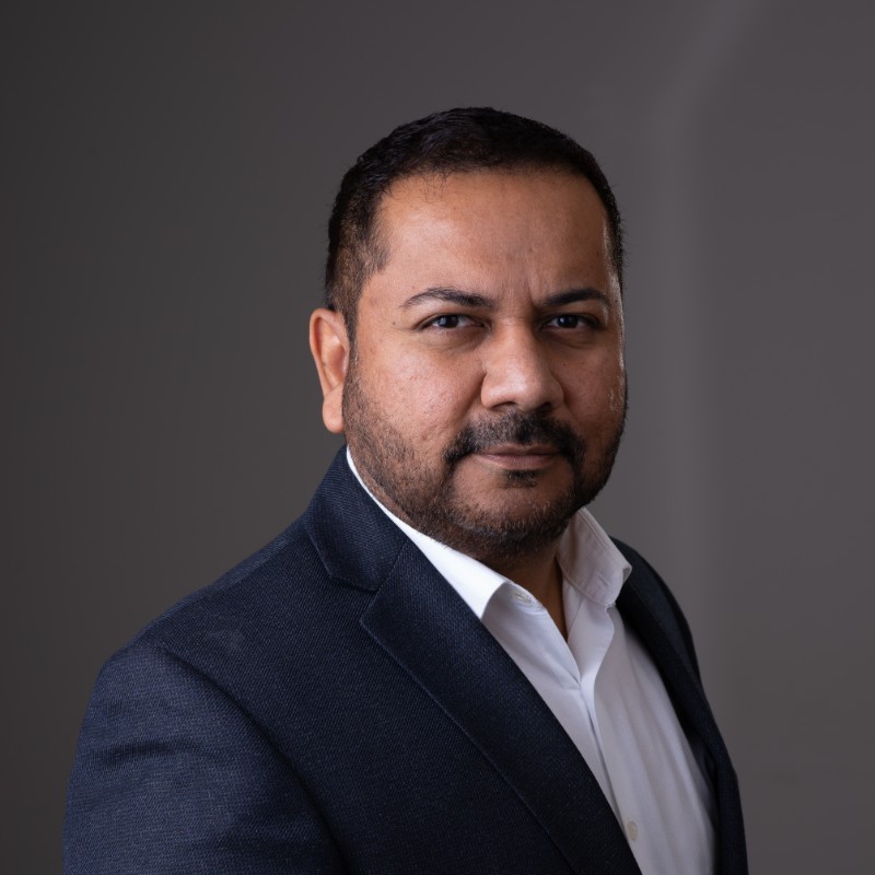 Jasneet Dua - Immigration Partner